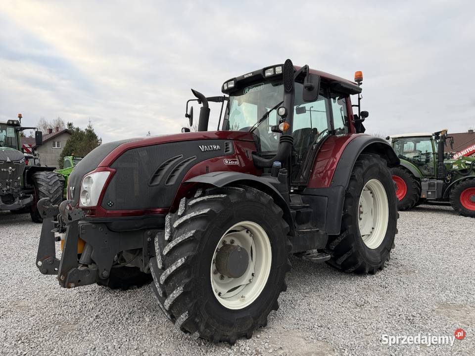 Valtra T213 Versu Biegi pełzające TUZ WOM Wspomaganie kierownicy Zambrów sprzedam