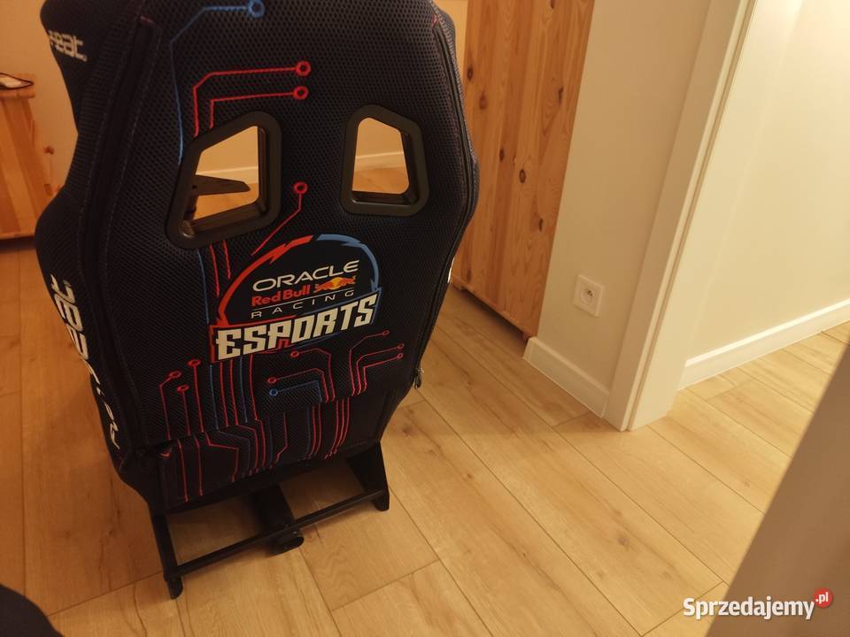 PLAYSEAT Z REDBULLA pomorskie