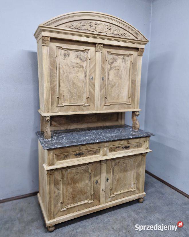 Orzechowy Kredens z Czeczotą i Marmurem Marki