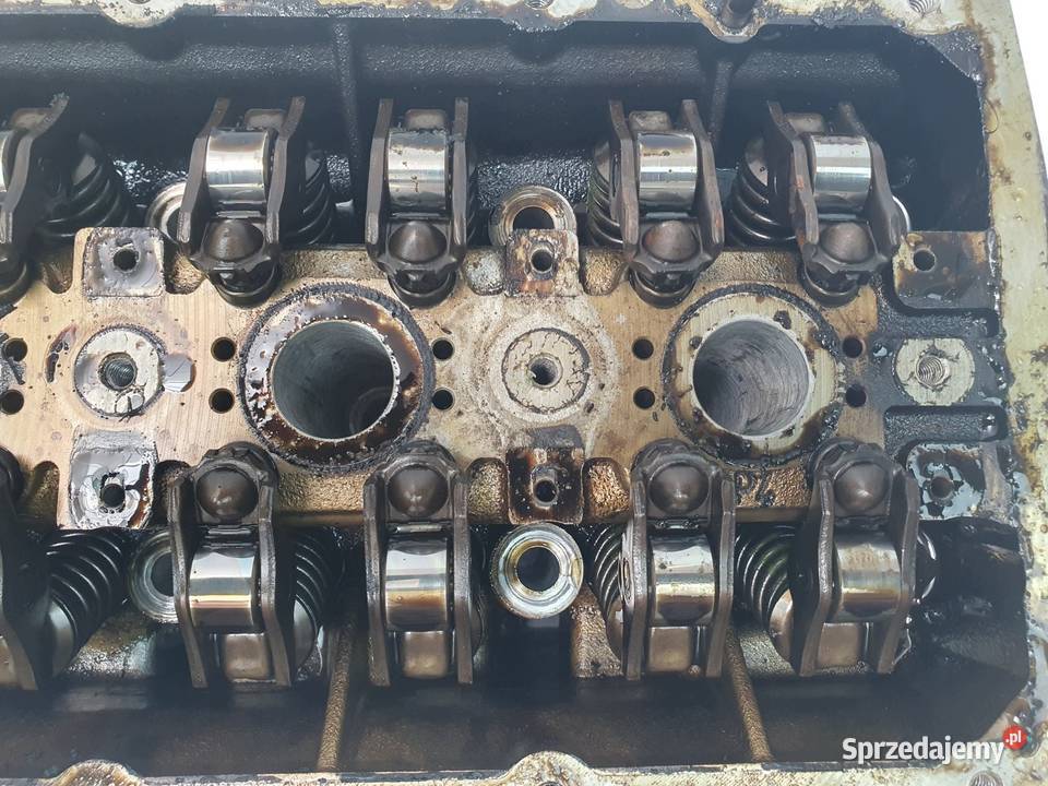 GŁOWICA CYLINDRÓW VW Polo 12 12v AZQ 03E103373C Chełm