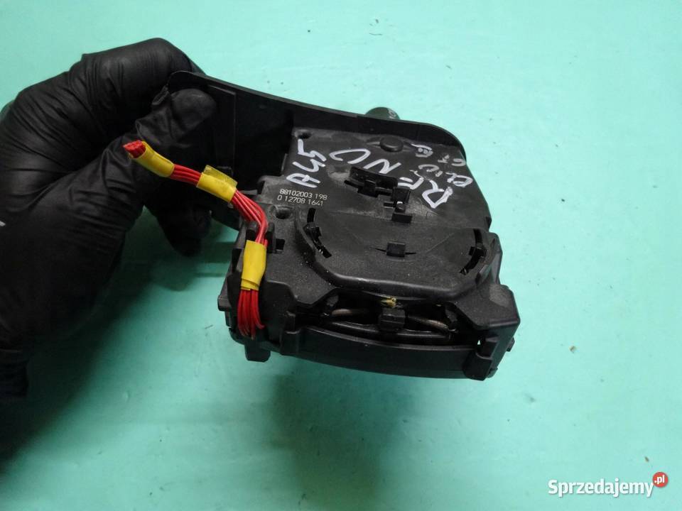 RENAULT CLIO III 09r manetka przełącznik świateł osobowe Panele sterowania, przełączniki sprzedam