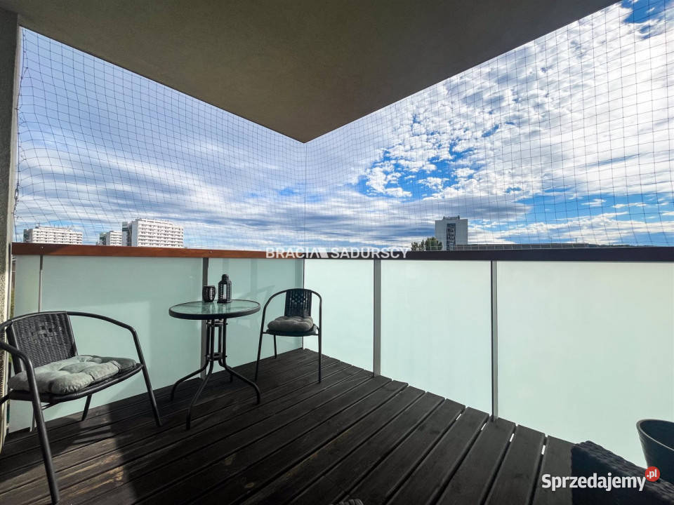 Wynajmę mieszkanie Kraków Armii Krajowej 69m2 Piętro 6 sprzedam