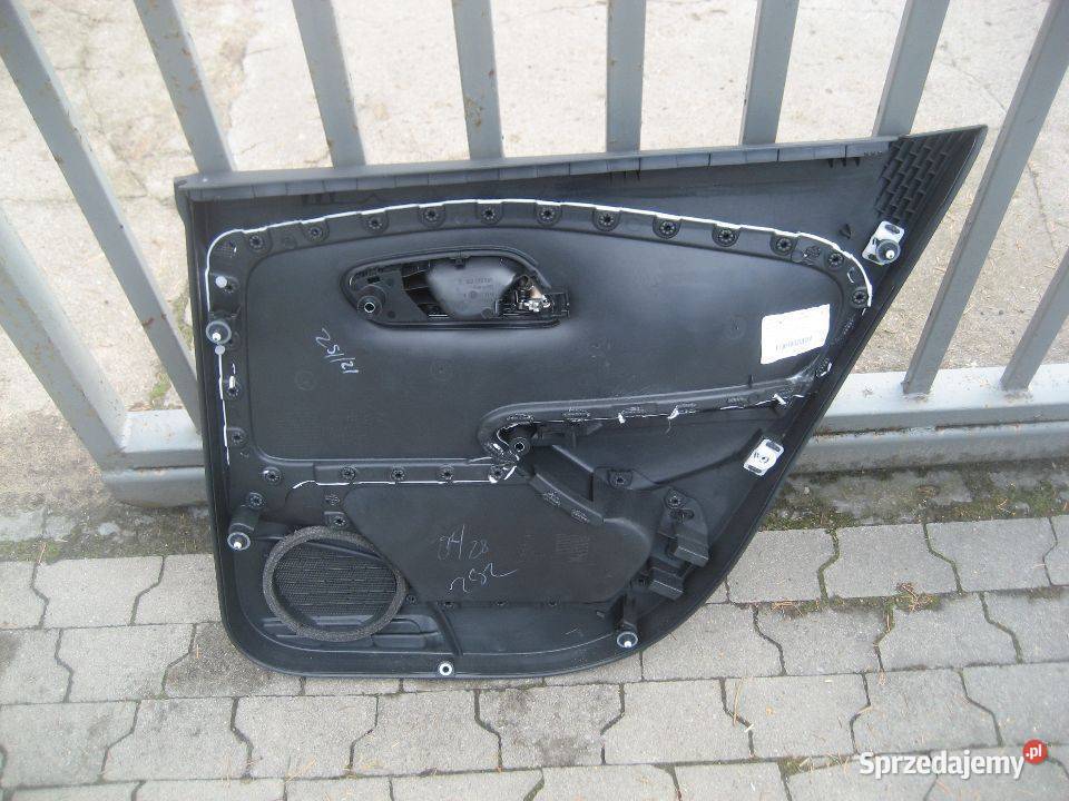 vw polo cross 6r 6r0 1017r tapicerka drzwi tył