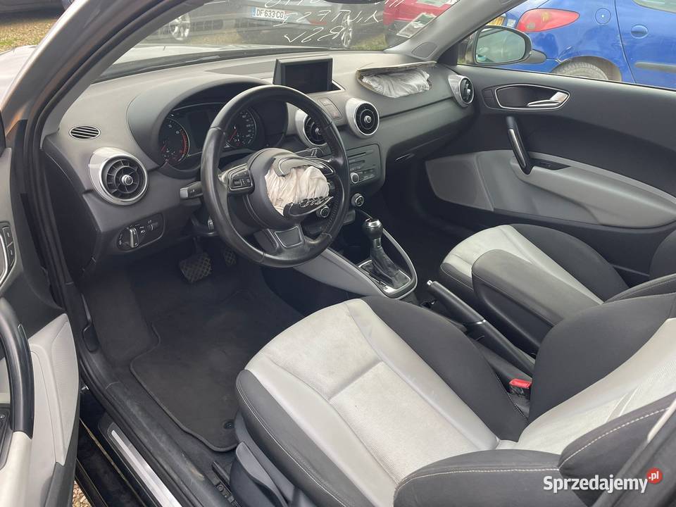 AUDI A1 14 TFSi 122 Ambition S Tronic AX423 Wrocław