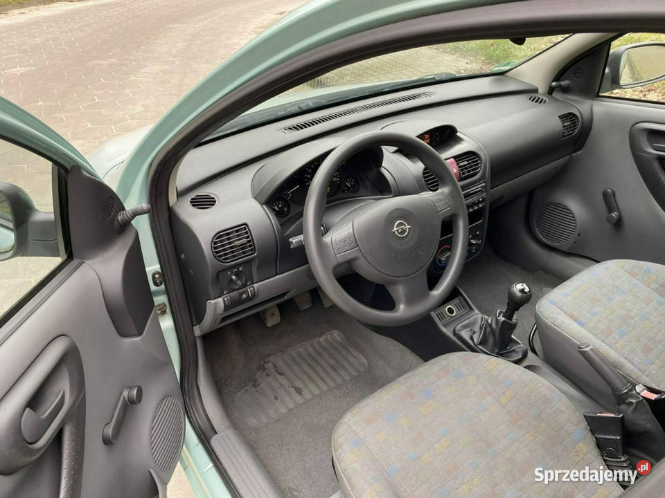 Opel Corsa Opel Corsa C Opłacony Benzyna Mały Rok produkcji 2001 Gostyń