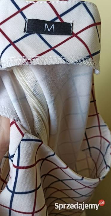 Sukienka biała rozmiar 40 w czerwoną kratkę Stalowa Wola