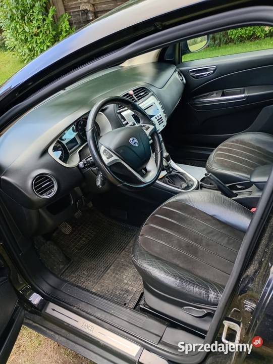 Lancia Delta 19 JTD Warzenko