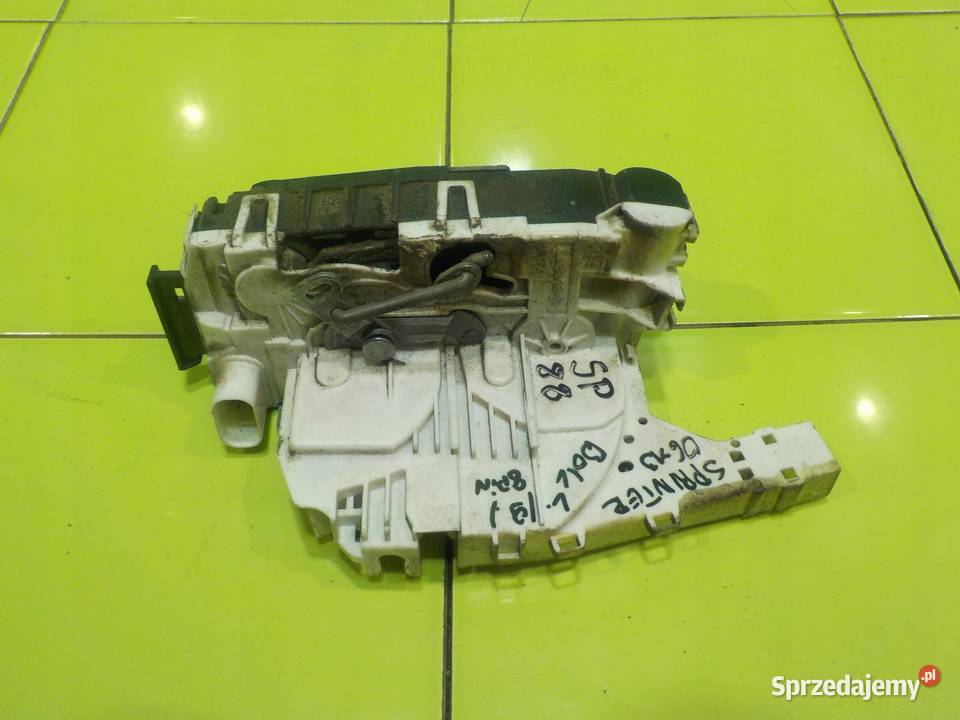 MERCEDES SPRINTER II W906 10r VAN zamek drzwi Suków sprzedam