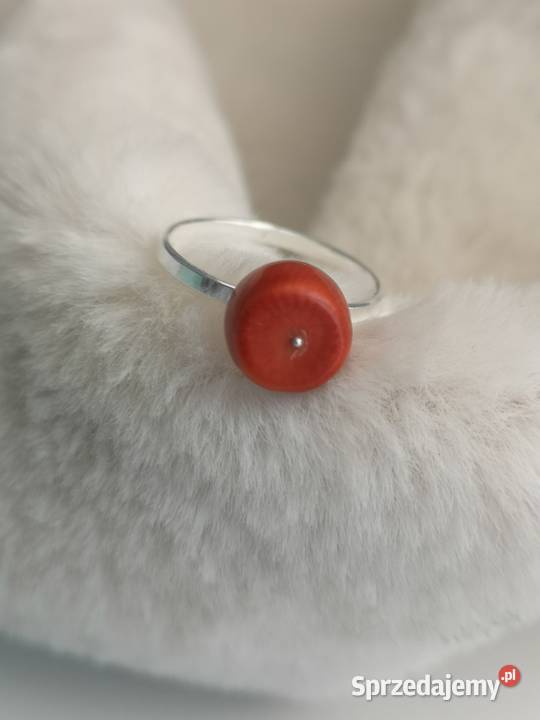 pierścionek z naturalnym koralem Zegarki i Biżuteria sprzedam