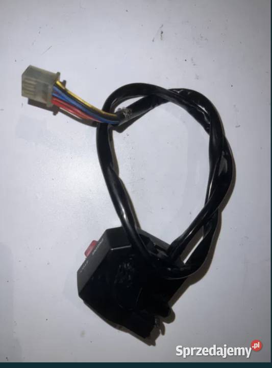 przełącznik prawy Yamaha XVZ 1200 D VENTURE wielkopolskie Ostrzeszów