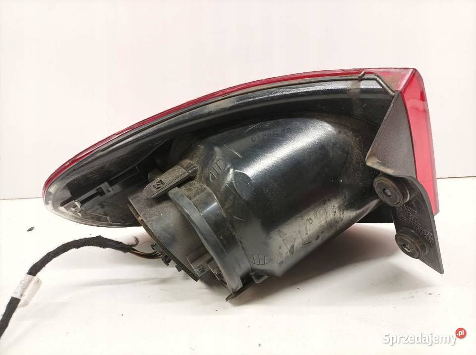 LAMPA TYŁ PRAWA EU VW Volkswagen Tiguan I sprzedam