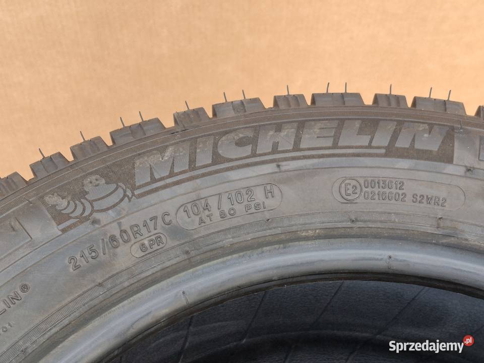 OPONY ZIMOWE MICHELIN AGILIS ALPIN 21560R17C Bieleń