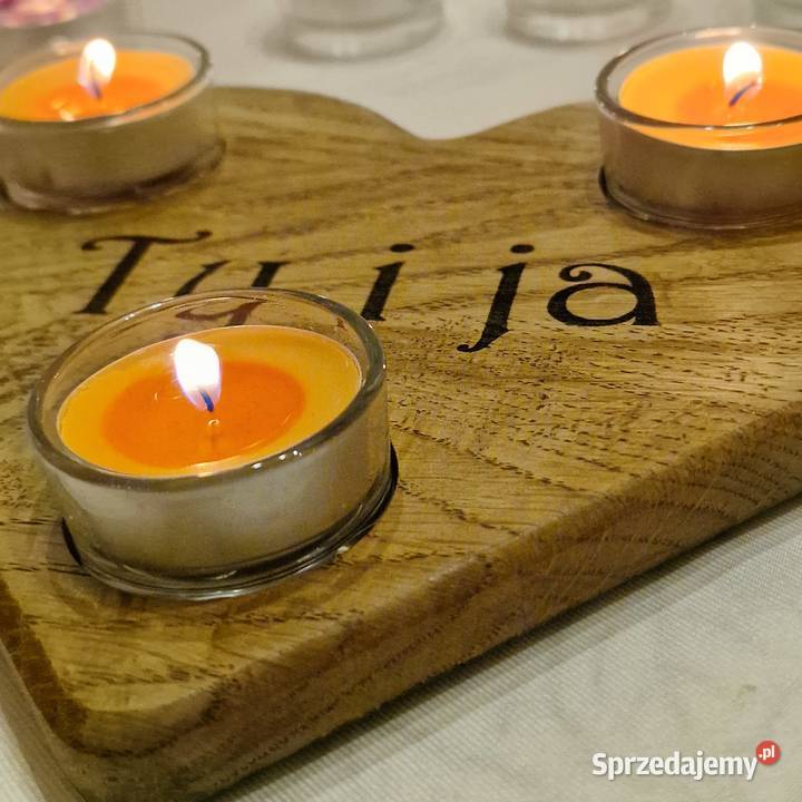 Świecznik drewniany serce z dębu z napisem Ty i Sępopol