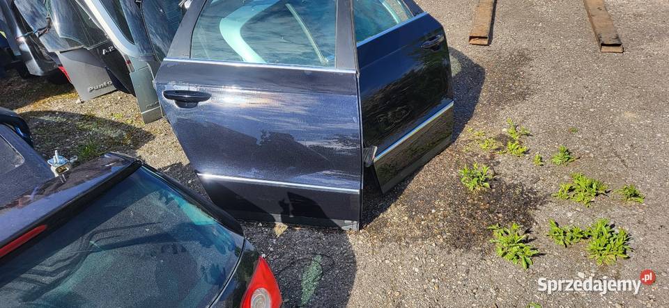 Passat B 6 Kombi Maska Tył Kompletna z szybą Gorzyce