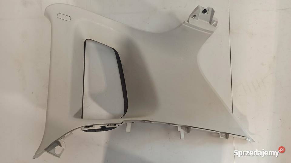 POSZYCIE SŁUPKA PRAWY TYŁ VW TIGUAN 5N0867288D