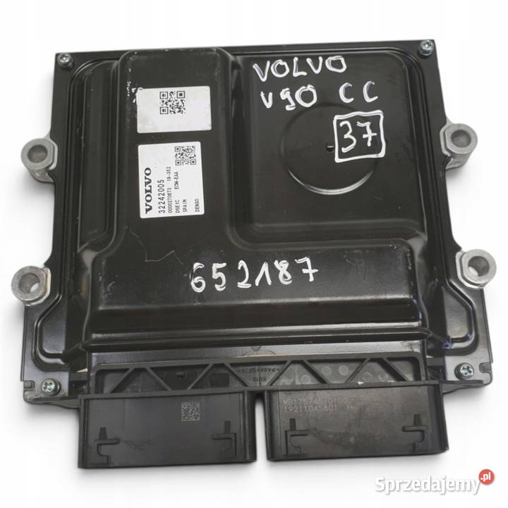 Volvo V60 II 20 D4 STEROWNIK SILNIKA komputer Chełm