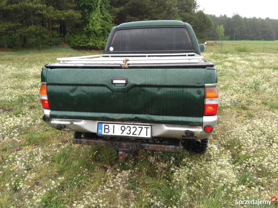 Mitsubishi L200 25td uszkodzony Soce