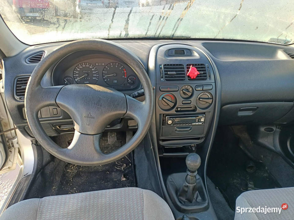 Mitsubishi Carisma Mitsubishi Carisma 16 96r I Rok produkcji 1996 małopolskie Tarnów