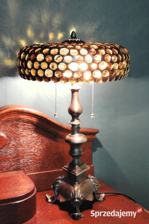 Piękna lampa witrażowa ze szklanych kaboszonów Wysoka