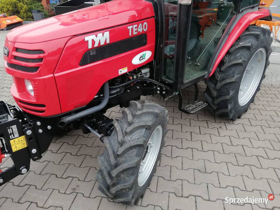 Traktor komunalny TYM TE40 38 wspomag rewers Kobiele Wielkie