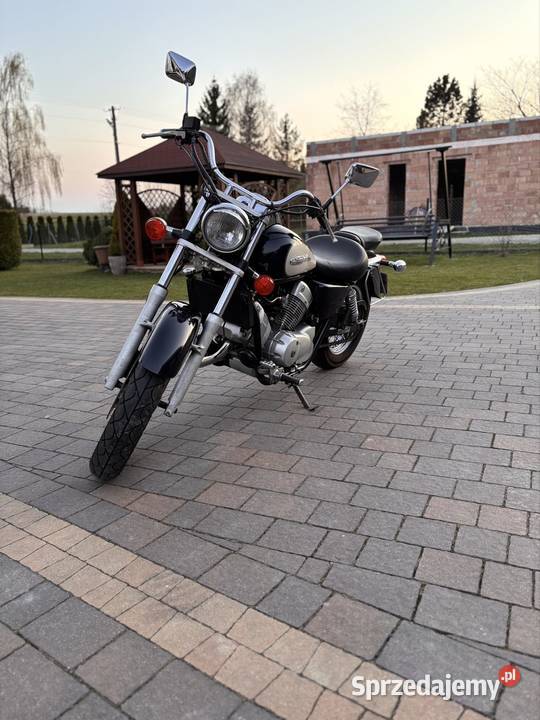 Shadow 125 manualna Gorlice