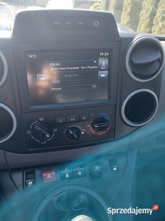 PEUGEOT PARTNER L1H1 16100 162tkm Navi Klima komputer pokładowy Jaśkowice