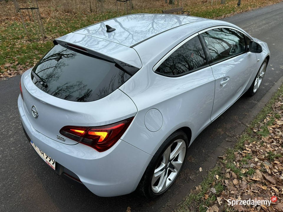 Opel Astra GTC 20 CDTI 165 Navi BiXenon Led Alu czujnik deszczu kujawsko-pomorskie