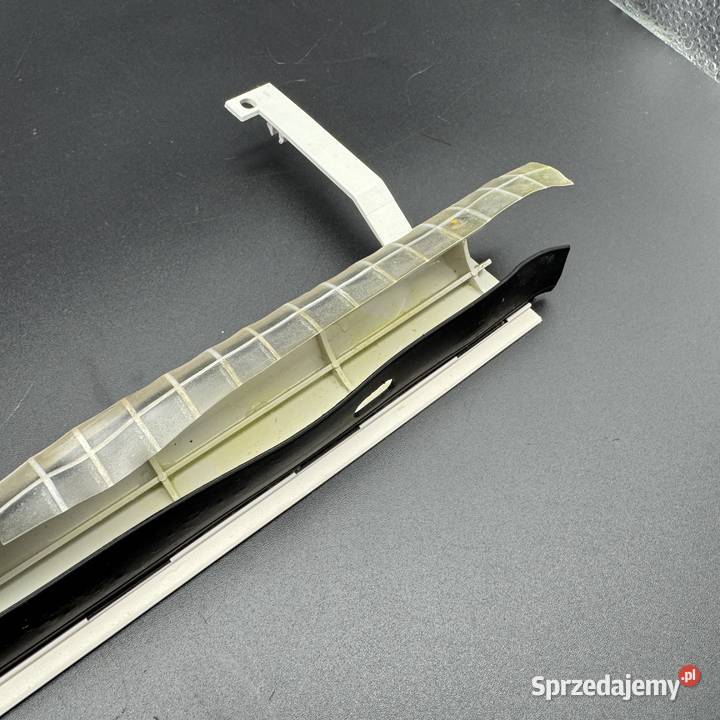 Uszczelka dolna drzwi zmywarki Miele 60