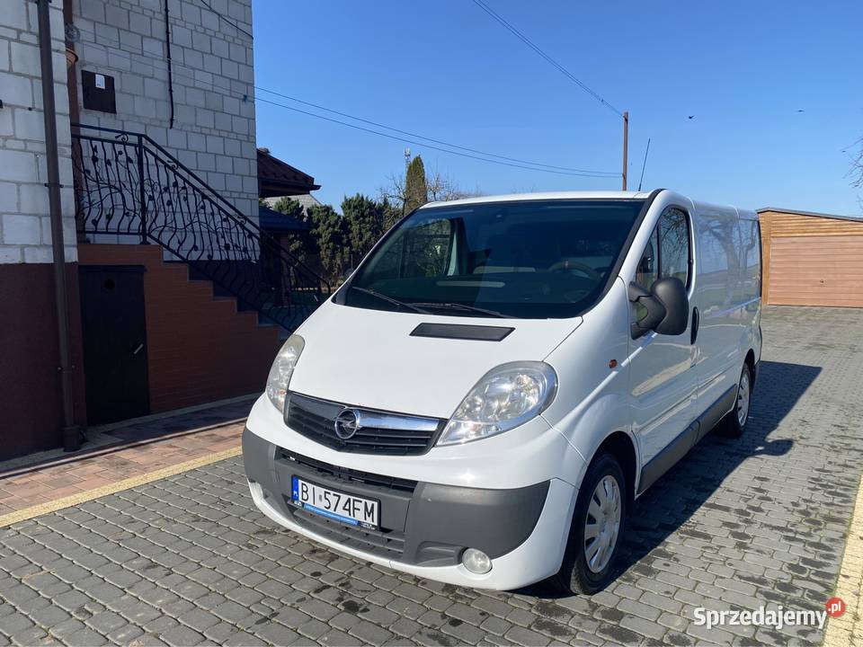 Opel Vivaro 2009 L1H1 klima hak wspomaganie kierownicy sprzedam