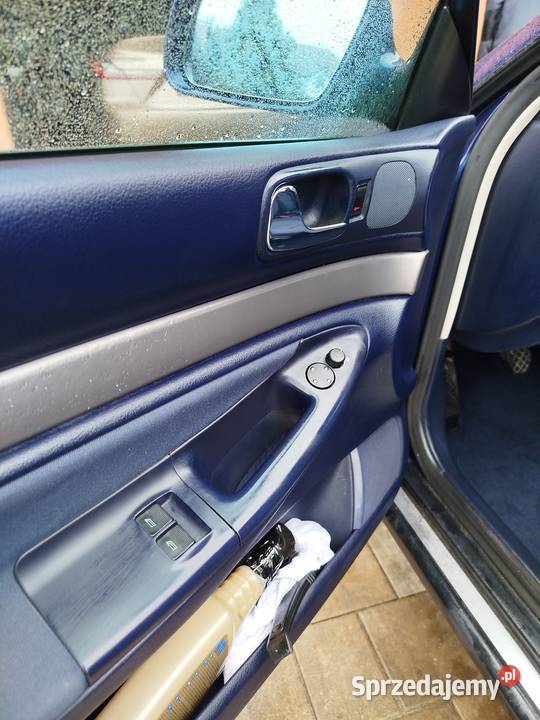 Audi A4 16 100KM Radwanice