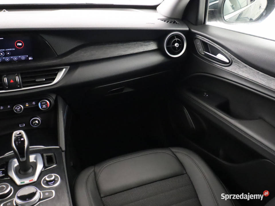 Alfa Romeo Stelvio 20 Turbo Q4 Rok produkcji 2021 Bielany Wrocławskie