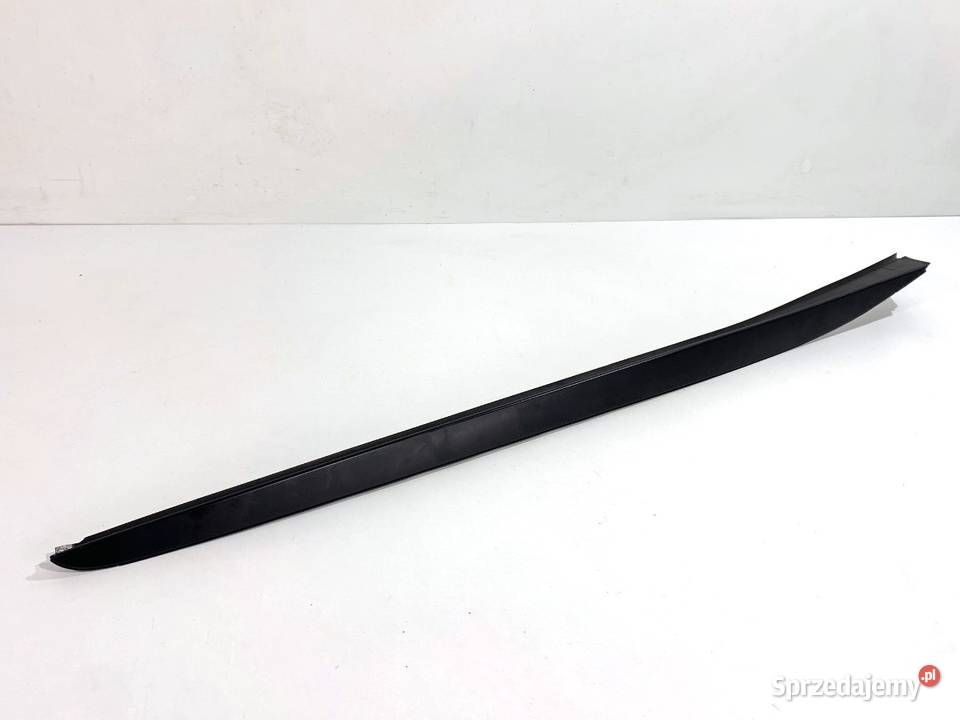 LISTWA ZGARNIAJĄCA PRZÓD PRAWY KIA OPTIMA