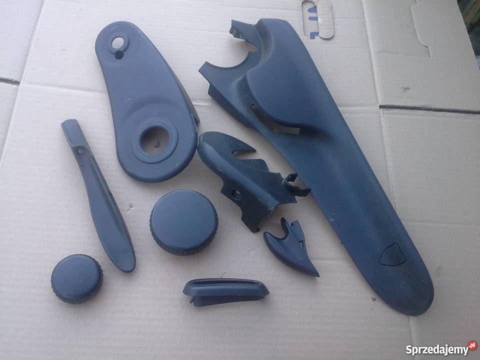 Fiat Stilo 3D plastiki fotela lewego kierowcy Dębno