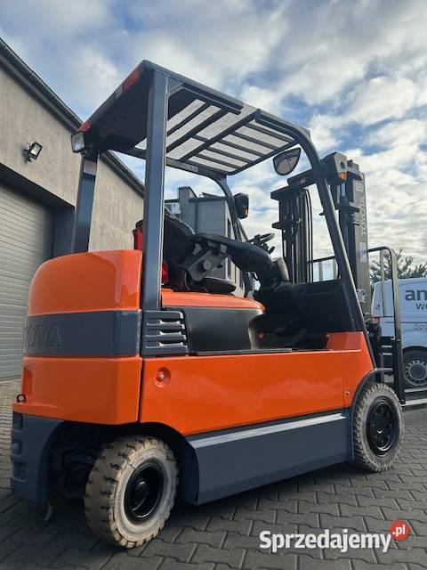 Wózek widłowy Toyota 7FBMF30 Andrychów