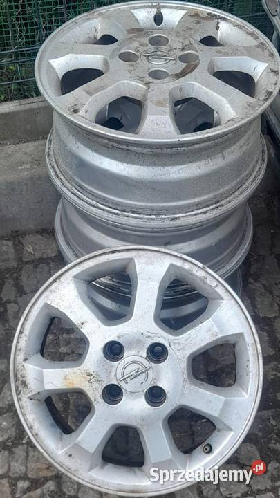 Sprzedam aluminiowe felgi Opel astra corsa Dobiegniew sprzedam