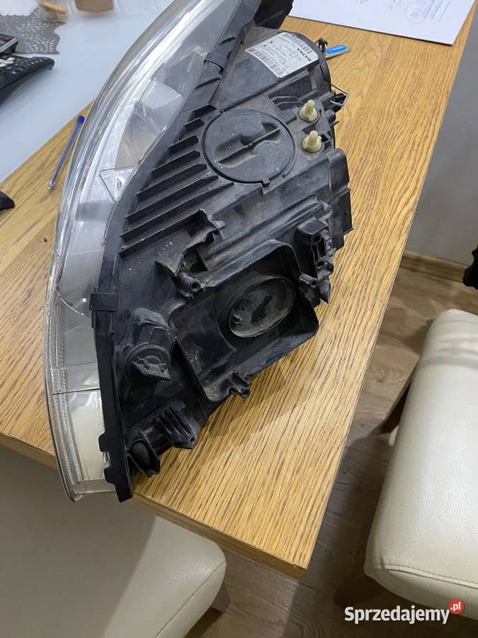 Lampa Volvo C30 lift lewa