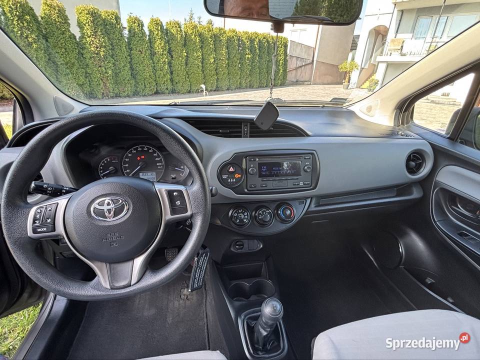 Toyota yaris CD Myszków sprzedam