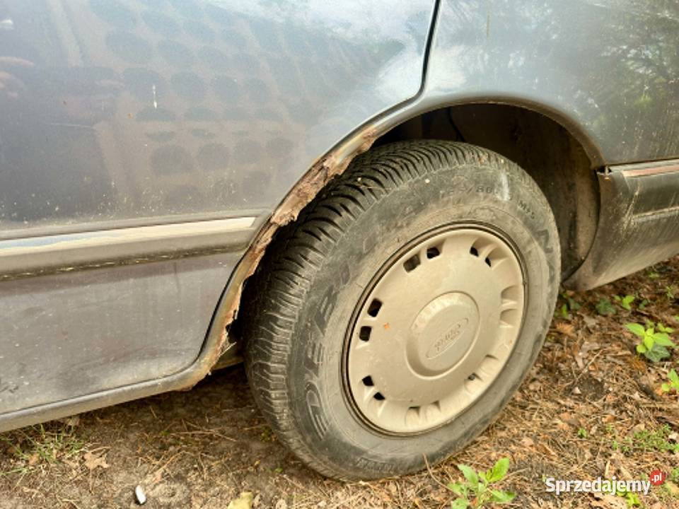 Ford Sierra 20 LPG dużo części manualna Wołomin