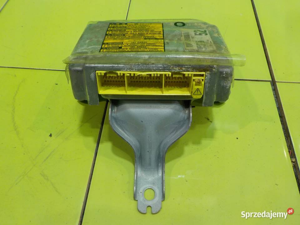 LEXUS RX300 II 30 B 03r 5D modul sterujacy ECU Suków