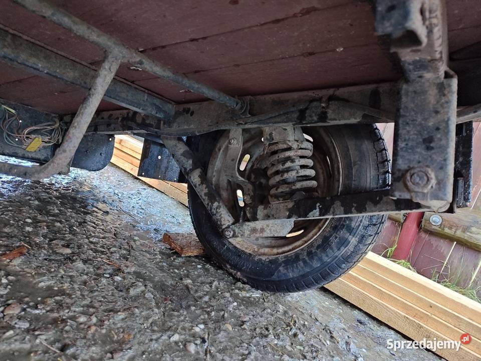 Przyczepka samochodowa do przewozu zwierząt małopolskie Krzczonów sprzedam