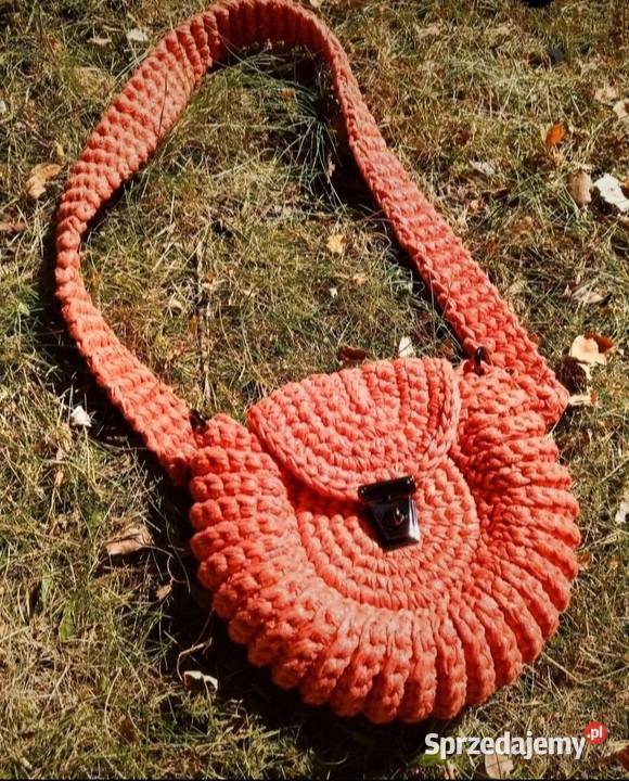 Torebka Oreo crochet wykonana z włóczki Piotrków Trybunalski