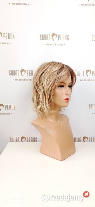 Peruka półdługa z włosów syntetycznych Lublin