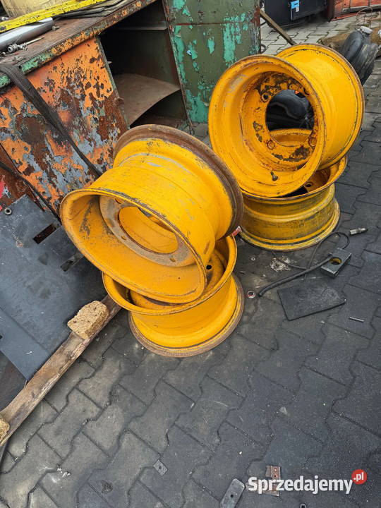 felga JCB 2CX felgi 4 Ładowarka JCB 2CX komplet Koparko ładowarki łódzkie Działoszyn sprzedam
