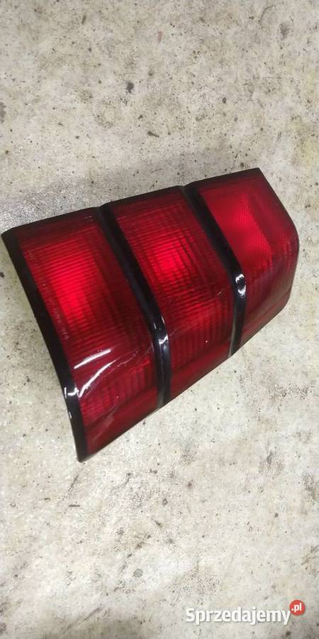Lampa tył Pontiac Lemans prawa