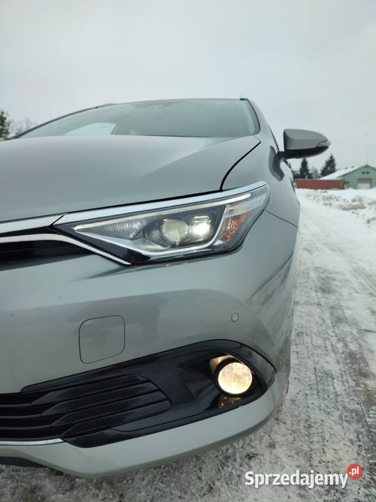 Toyota Auris Hybrid Olsztyn