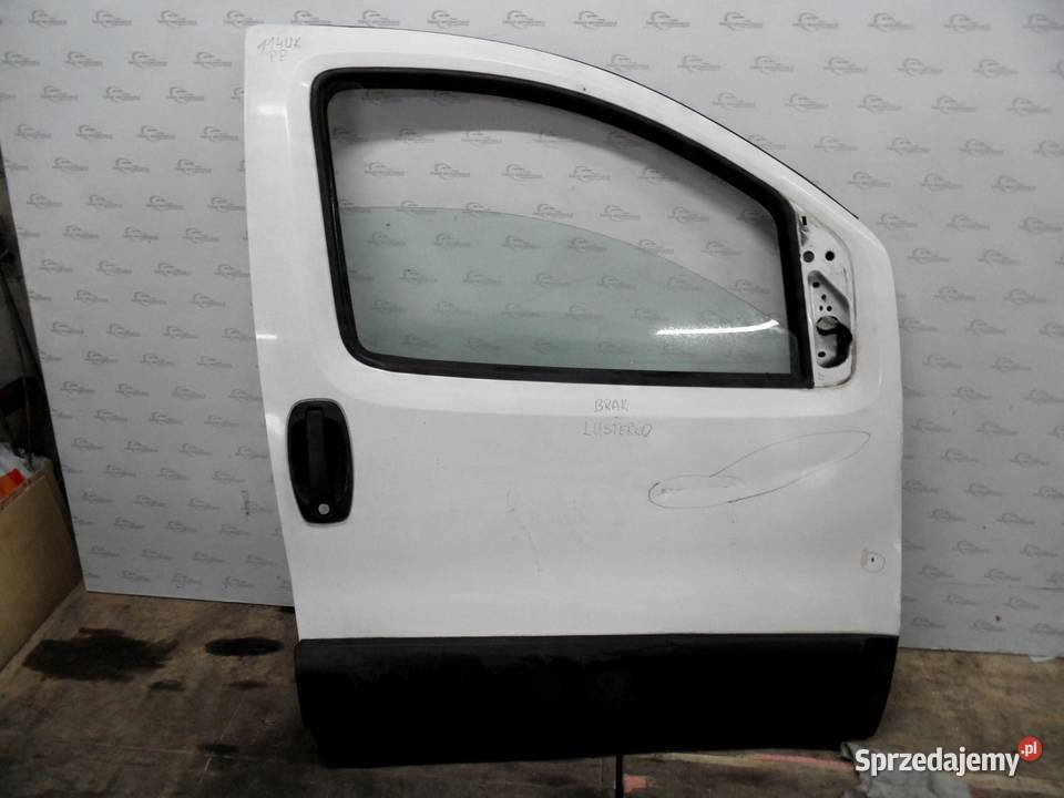 FIAT FIORINO III 13r drzwi prawy przód osobowe Drzwi