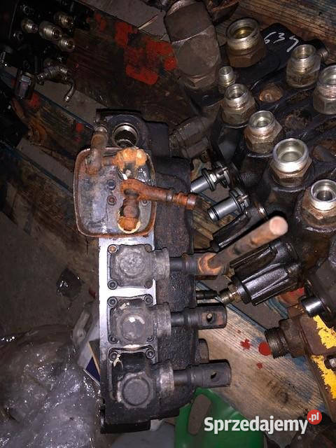 Rozdzielacz Hydrauliczny Merlo Blok Rozdzielacza Jastrzębniki sprzedam