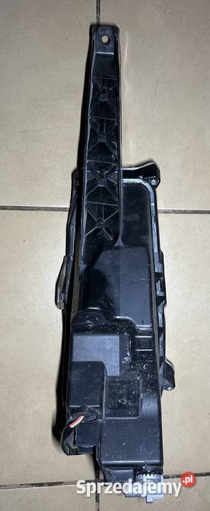 PRAWY HALOGEN LED PRZECIWMGŁOWY LEXUS NX Białystok