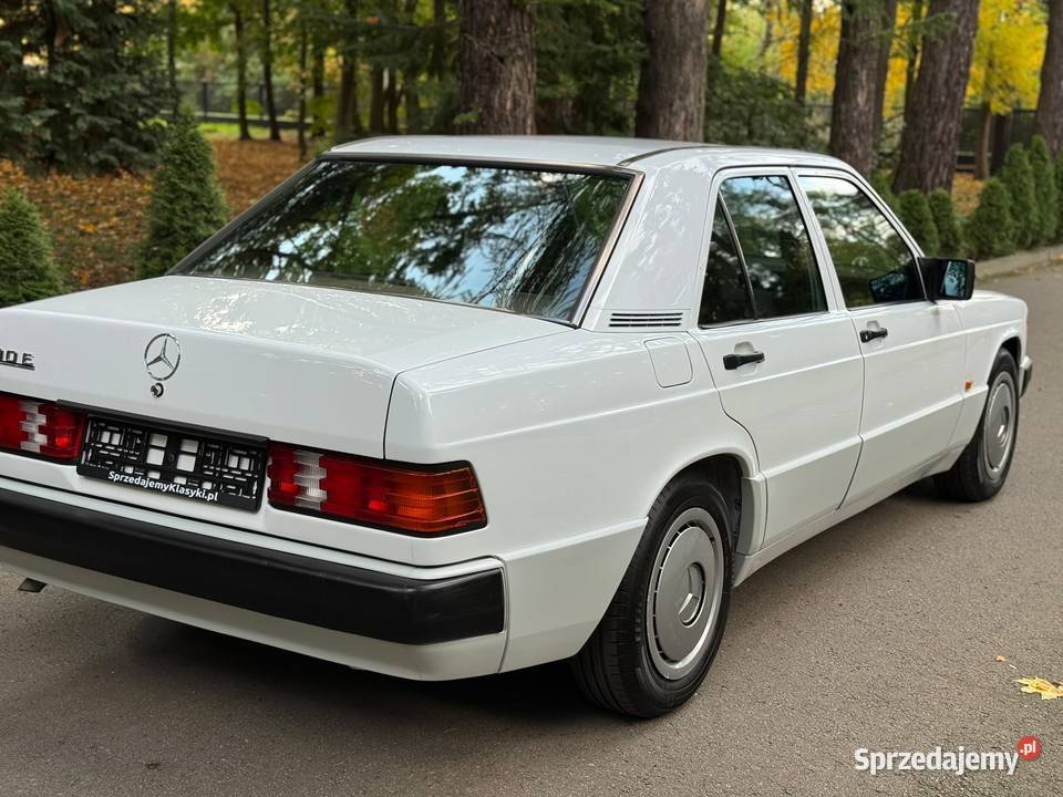 MERCEDESBENZ W201 190E 20 BENZYNA 1990 Zgierz sprzedam