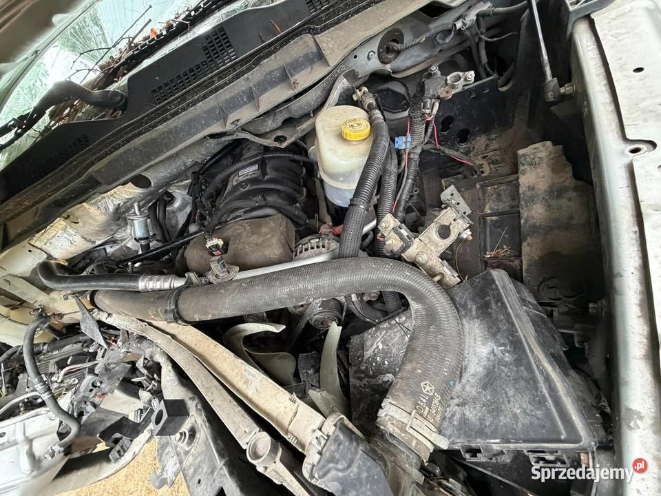 Sprzedam silnik 64 hemi dodge ram z przebiegiem pomorskie sprzedam